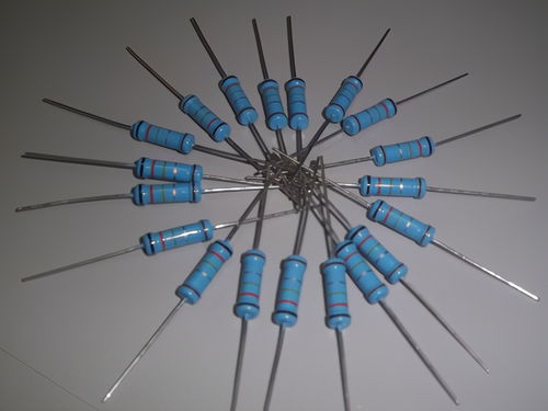 你了解金屬膜電阻的性能參數(shù)特點 嗎